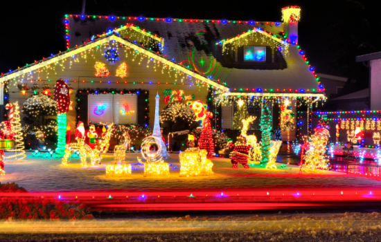 Como Fazer Uma Decoração de Natal Com 4 Dicas
