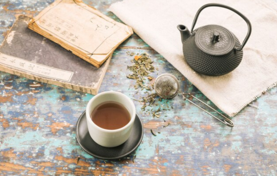 O Mundo dos Chás: Benefícios para a Saúde e Sabores Surpreendentes